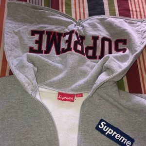Supreme Hoodie